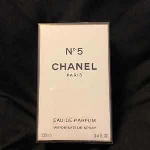 Authentic Chanel #5 de parfume spray